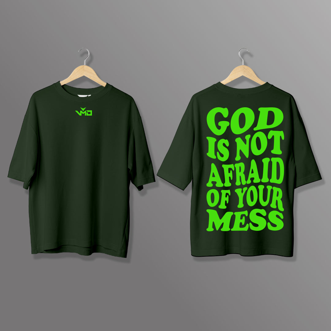 T-Shirt Oversize "GOD IS NOT AFRAID"