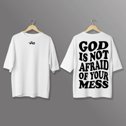 T-Shirt Oversize "GOD IS NOT AFRAID"